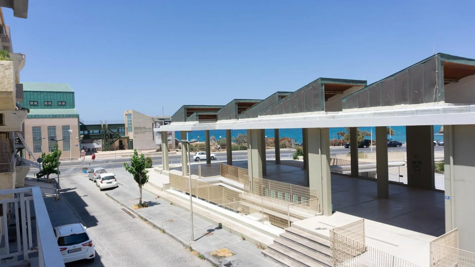 Spacious Seaview Apartment In Heraklion Greece