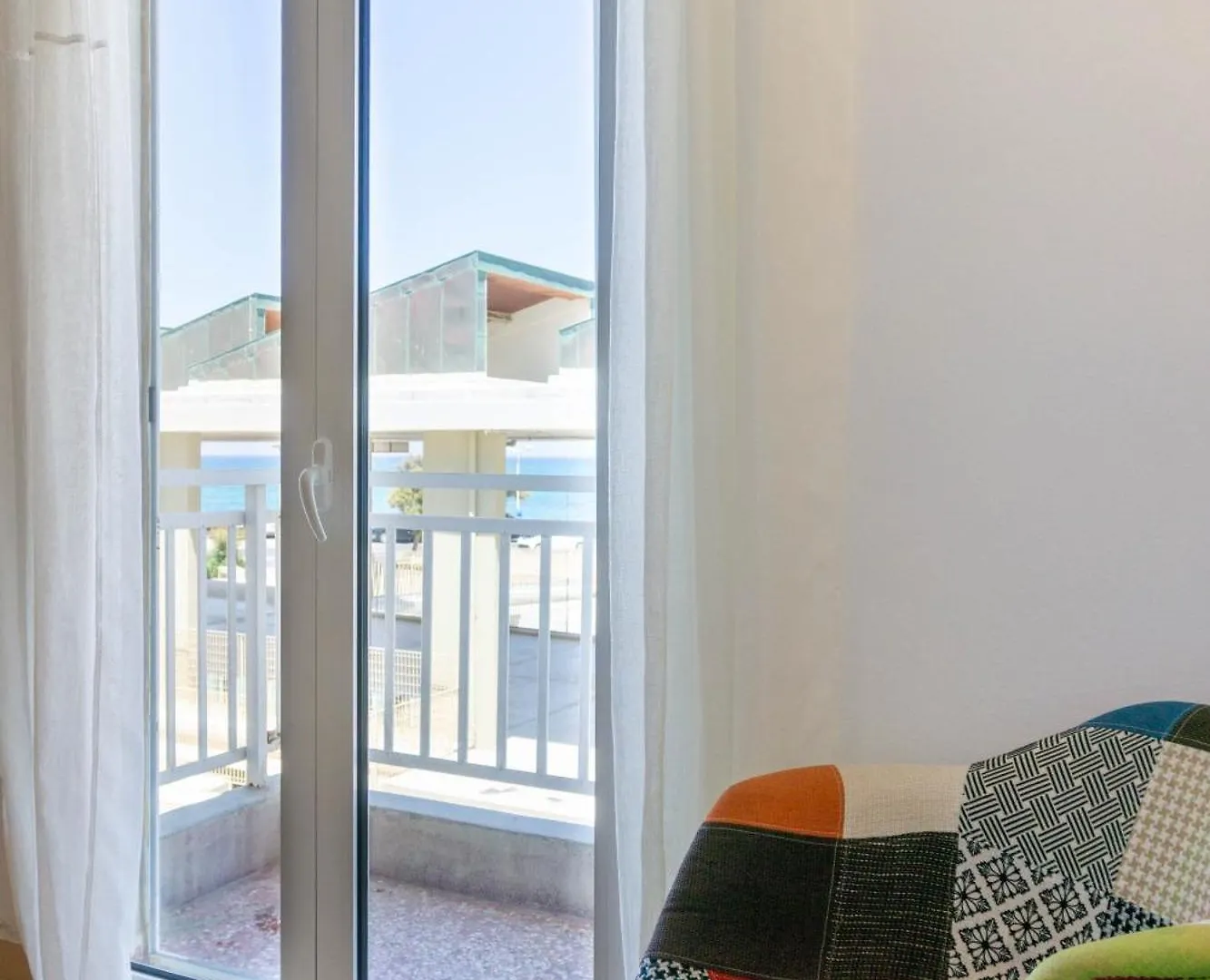 Spacious Seaview Apartment In Heraklion Greece