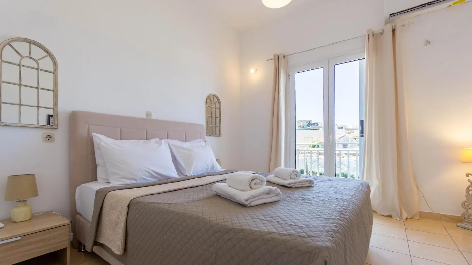 Spacious Seaview Apartment In Heraklion  Heraklion (Crete)